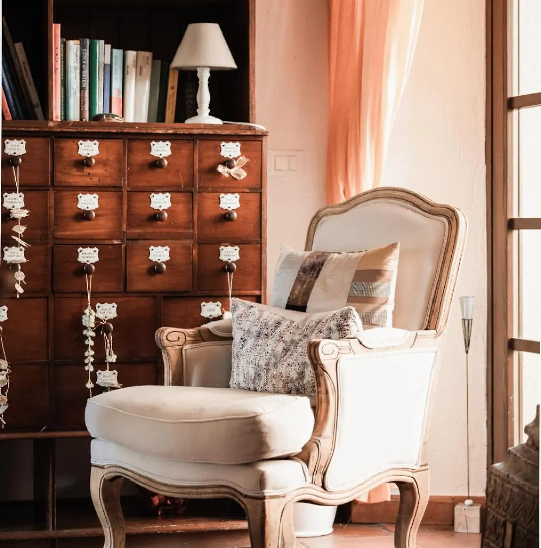 Borgata Cantone Country House B&B Garlenda Oda ve Kahvaltı