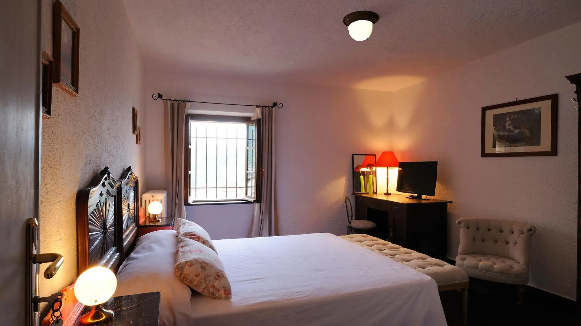 Oda ve Kahvaltı Borgata Cantone Country House B&B Garlenda