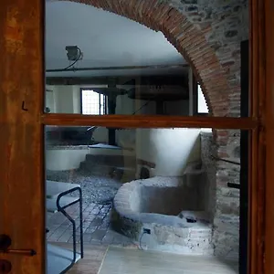 Il Mulino Del Castello Apartment
