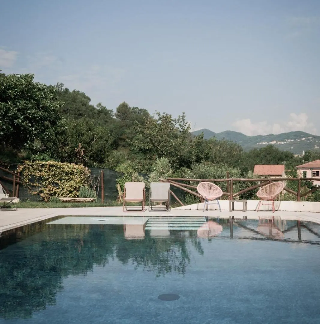 Borgata Cantone Country House B&B Garlenda 3*,  Italië